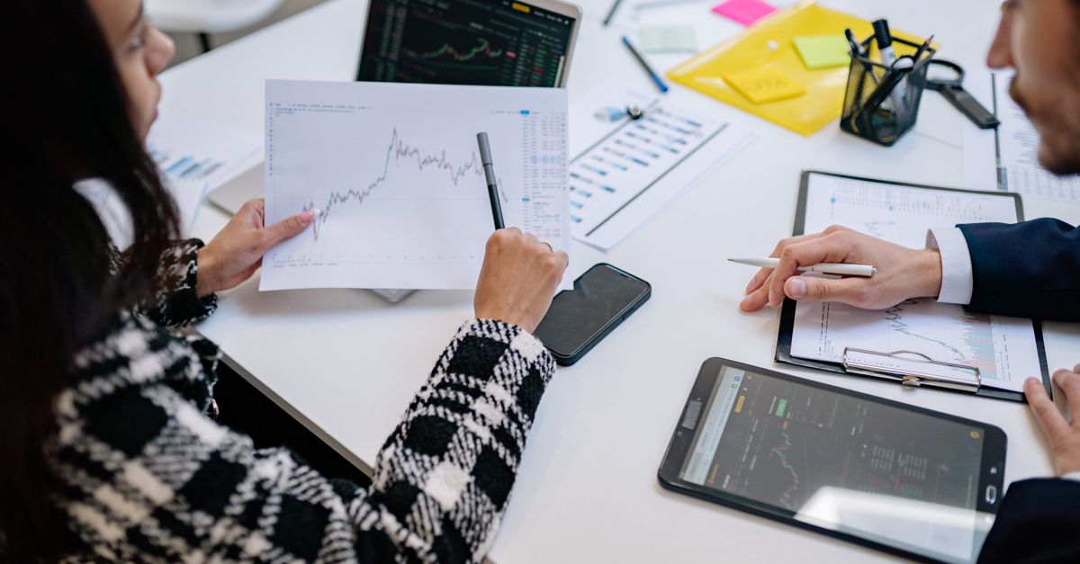 Financial restructuring in M&A financial analysis