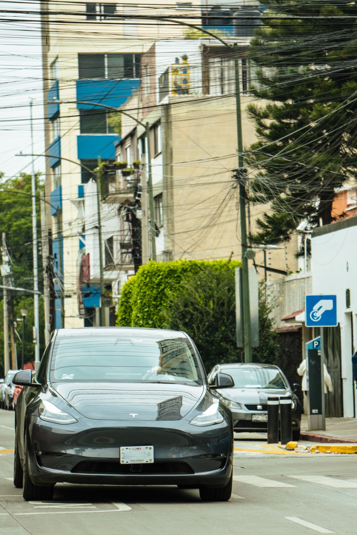 Electric vehicle policy incentives in Vietnam - EV charging station