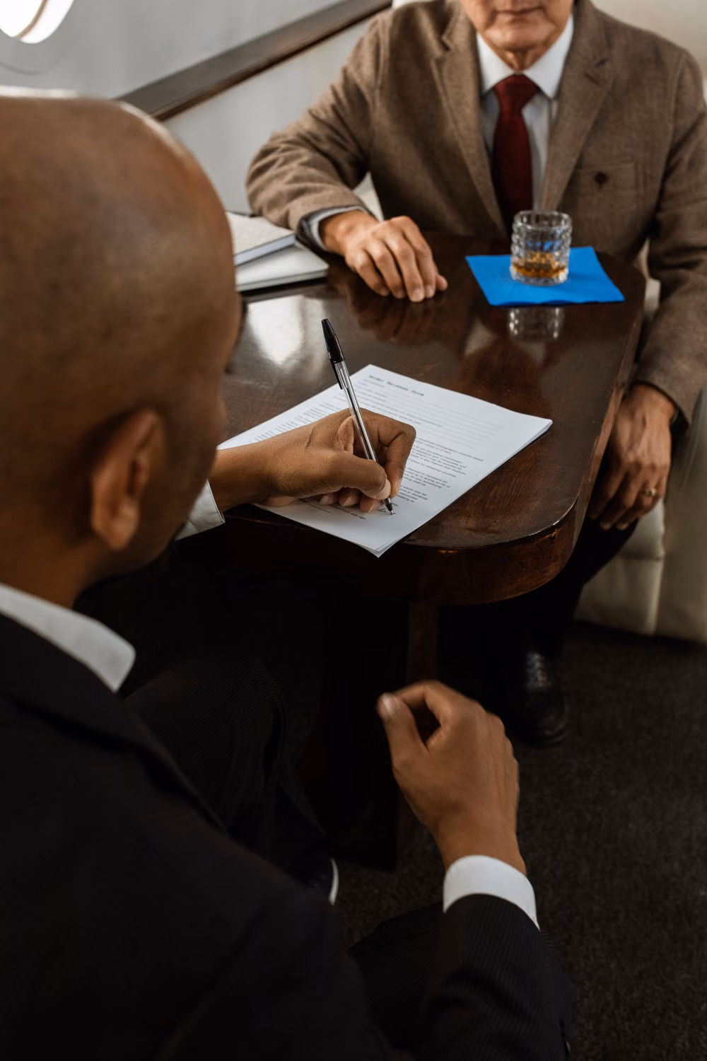Signing an M&A agreement containing earn-out clauses