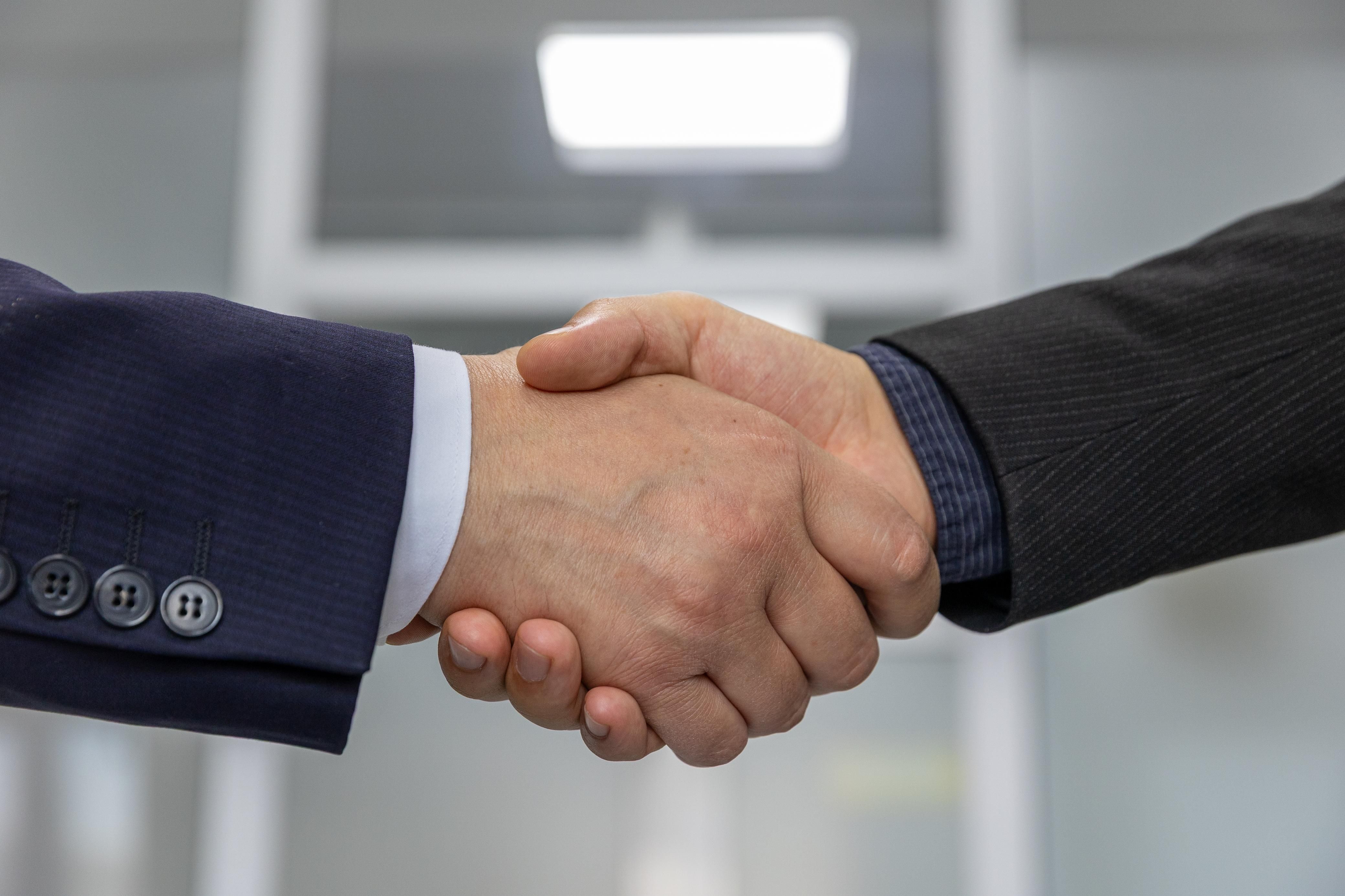 Contributing shares and equity as outward investment capital from Vietnam