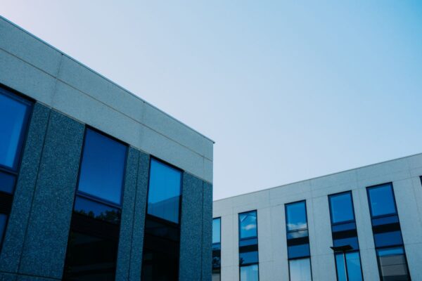 Comparing a project transfer and a share acquisition structure for a Vietnamese development