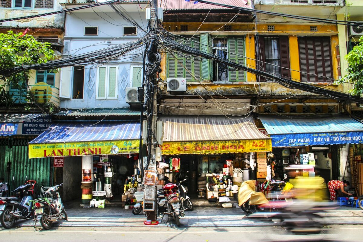 Retail M&A in Vietnam: The 12-Month Licence Transition Window for Foreign Acquirers