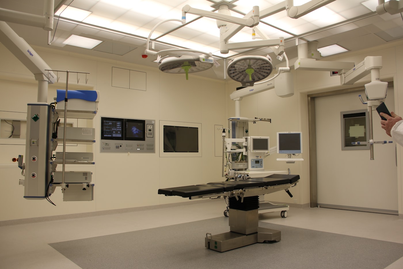 MRI scanner in a private hospital financed through medical equipment leasing