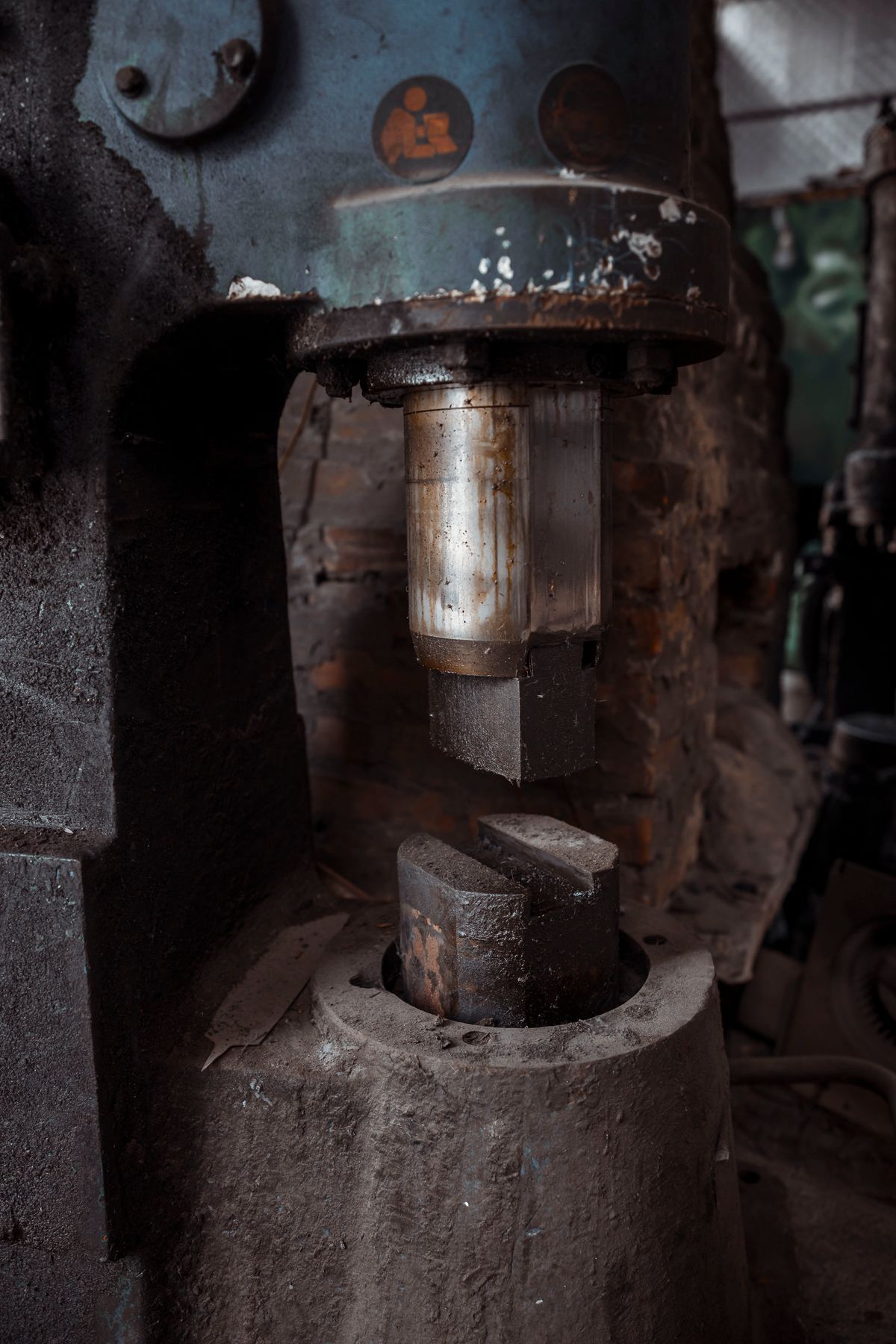 Industrial equipment detail illustrating outward investment from Vietnam funded by machinery