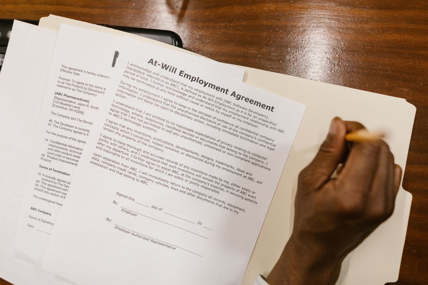 Employee transfer M&A Vietnam employment contract and severance documentation