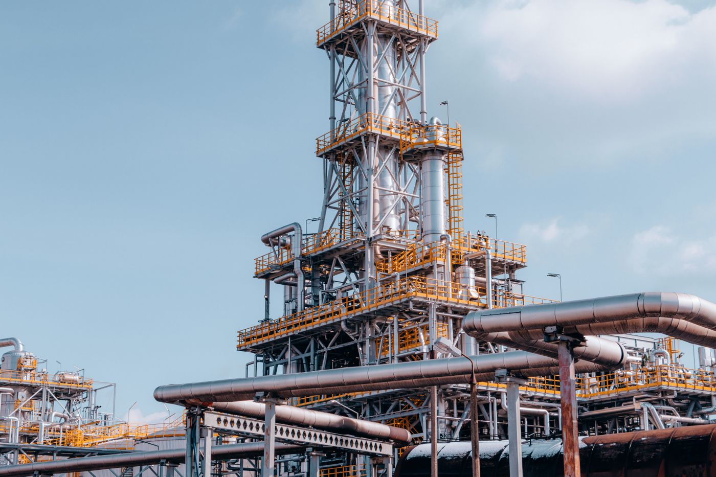 Telecommunications M&A Vietnam data centre and cloud infrastructure servers