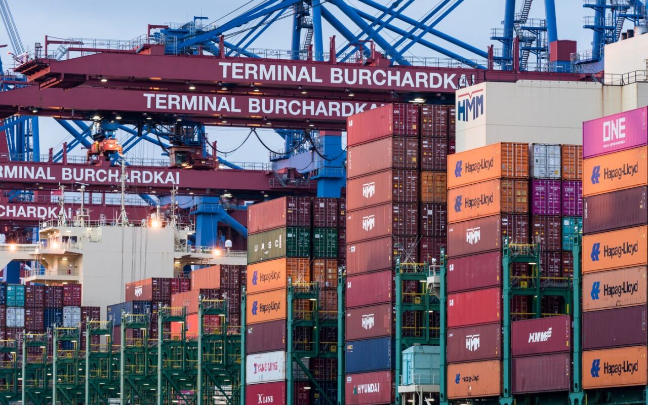 Marine Cargo Insurance Vietnam: Choosing Cover, Claims and Subrogation