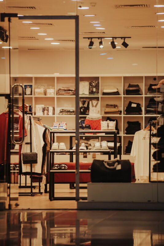 Trading Company in Vietnam: Business Licence, Retail Outlets and ENT under Decree 342/2026